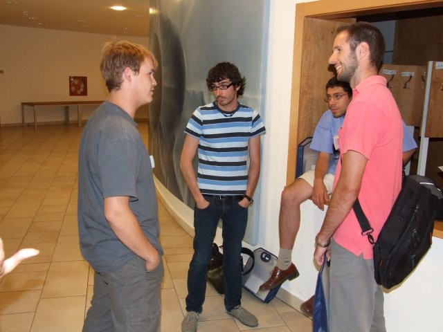 DSCF4894.jpg - Waiting for the talk