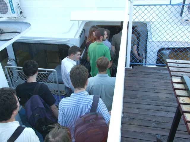DSCF5119.jpg - Entering the boat