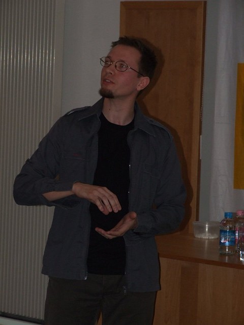 DSCF5233.jpg - Thomas Plos: "Evaluation of Side-Channel Preprocessing Techniques on Cryptographic-Enabled HF and UHF RFID-Tag Prototypes"
